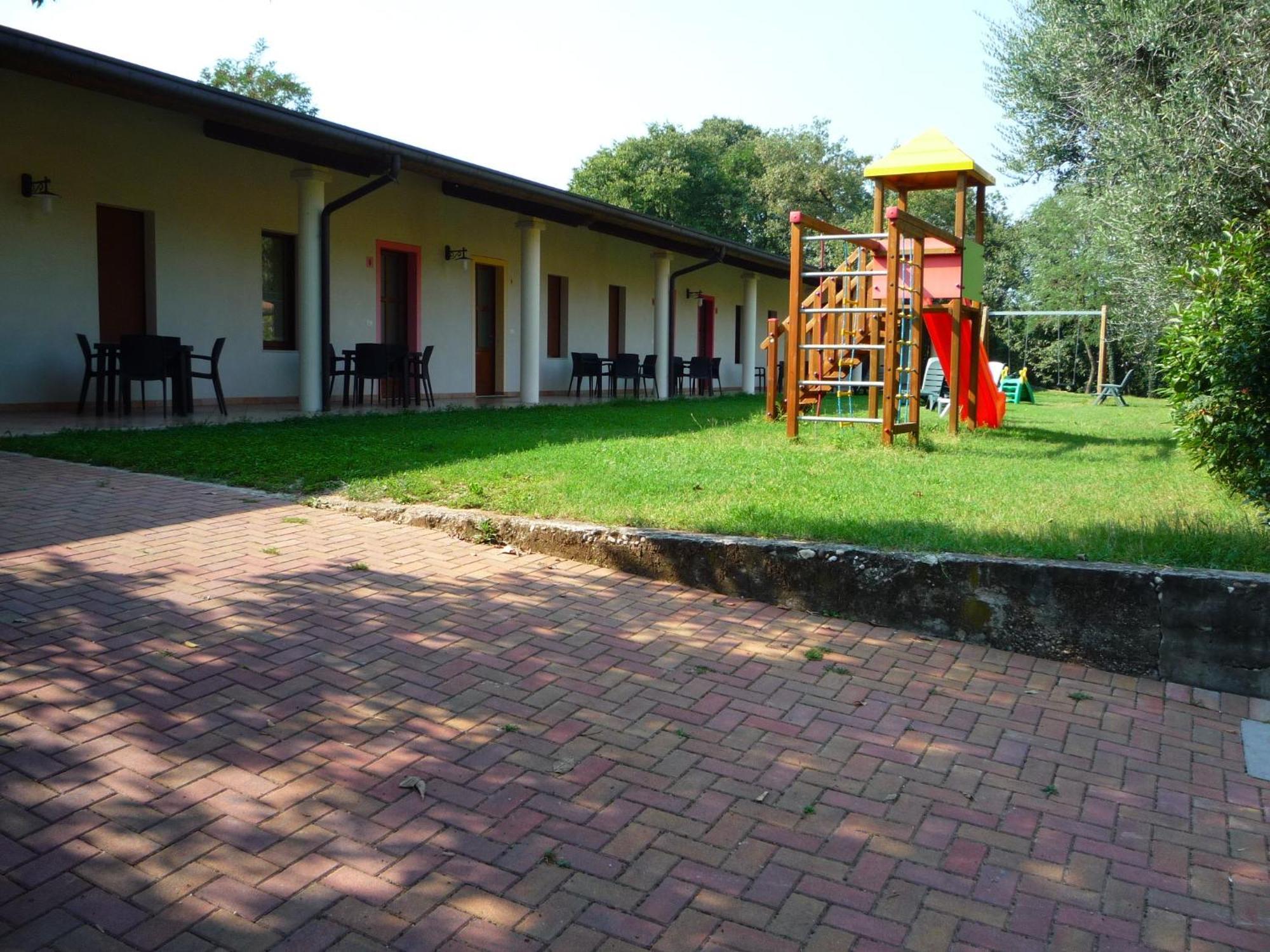 Agriturismo Lupo Bianco Monzambano Exteriér fotografie